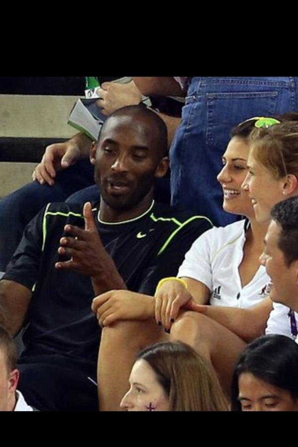 MottRhys's tweet image. @ItsStephRice what is he telling you here ricey? ;) #yourback #polevolting