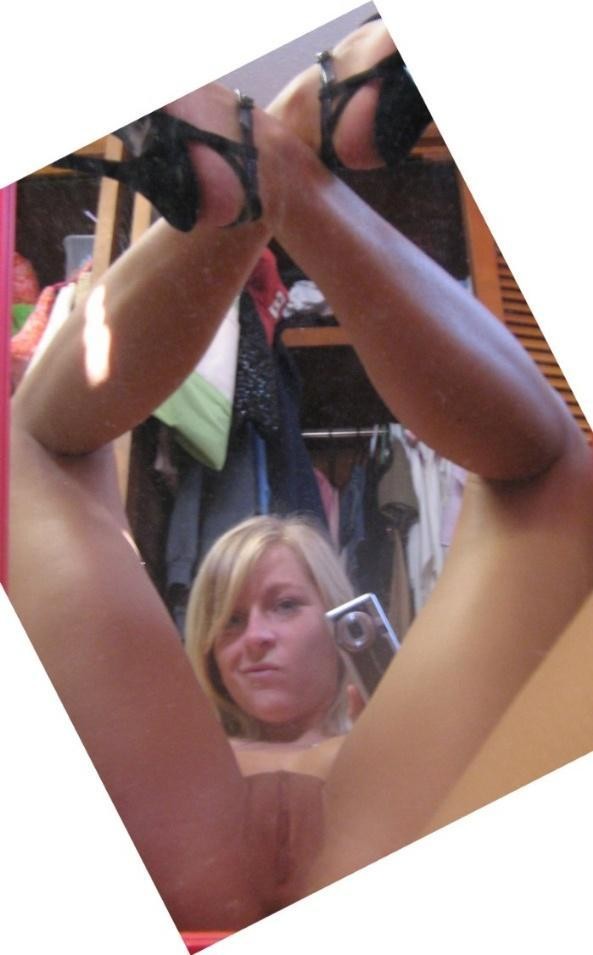 stevemactosh's tweet photo. One of four #selfphoto #selfshot #MirrorMonday #teen #thonglessthursday http://t.co/7DJ84nQd