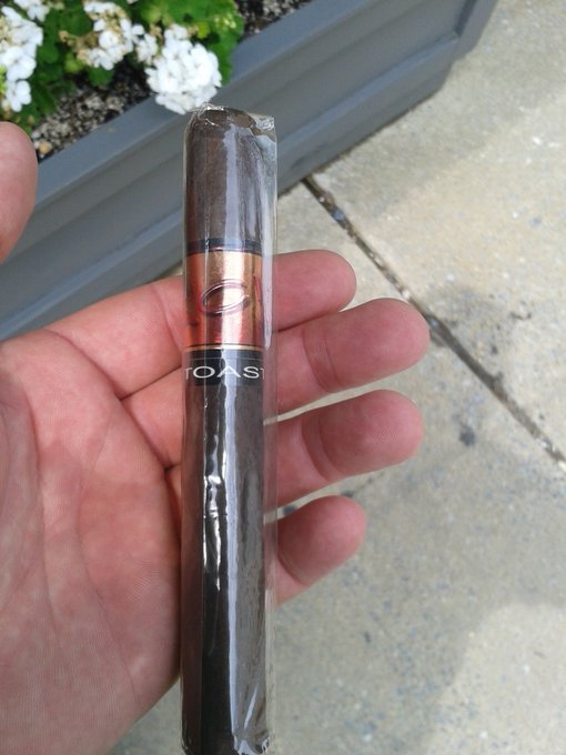 I stopped at a cigar shop to pick up a smoke on my lunch break and mentioned that I like Acids and got<a href="/tag/lilnasxgavebirth"class="tags"><span>#lilnasxgavebirth</span></a>