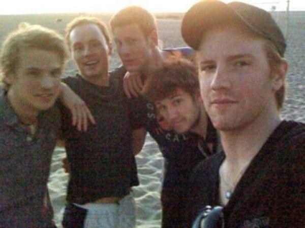 Nick___Crazy's tweet photo. at beaaaachhh :D LA :) @TomHopperOk http://t.co/S3O5z76D