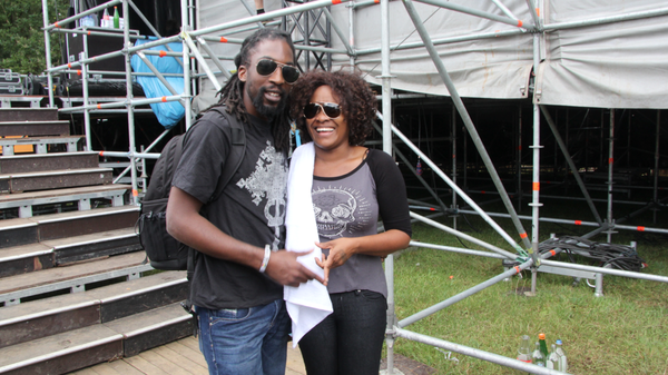 roadzpro's tweet photo. @Tanya_Stephens What sign u say that was again. SHHH! lol http://t.co/Nt9d9AEU