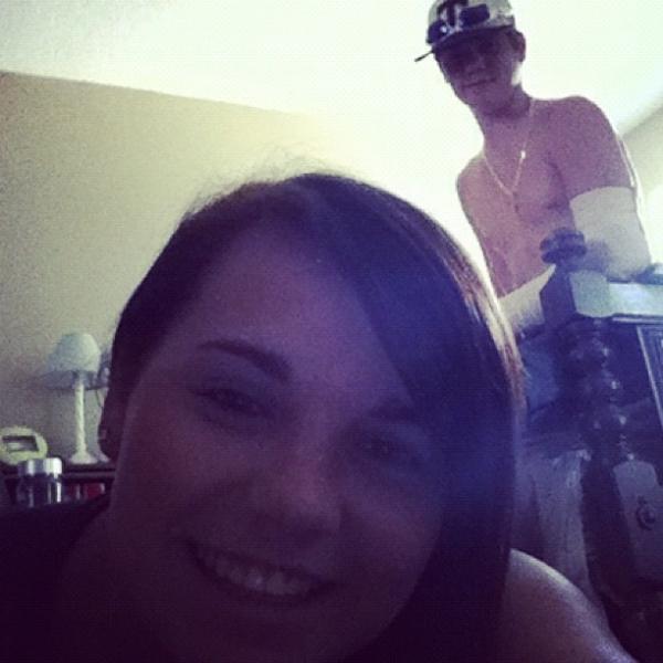 Locklinirby's tweet photo. Aha kaitlynn 😄 http://t.co/14gSByKD
