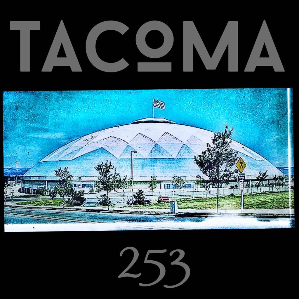 JustQ17's tweet image. Courtesy of @NiSHiZZLeS14 #filtergeek #editgeek #tacomadome #tacoma #253