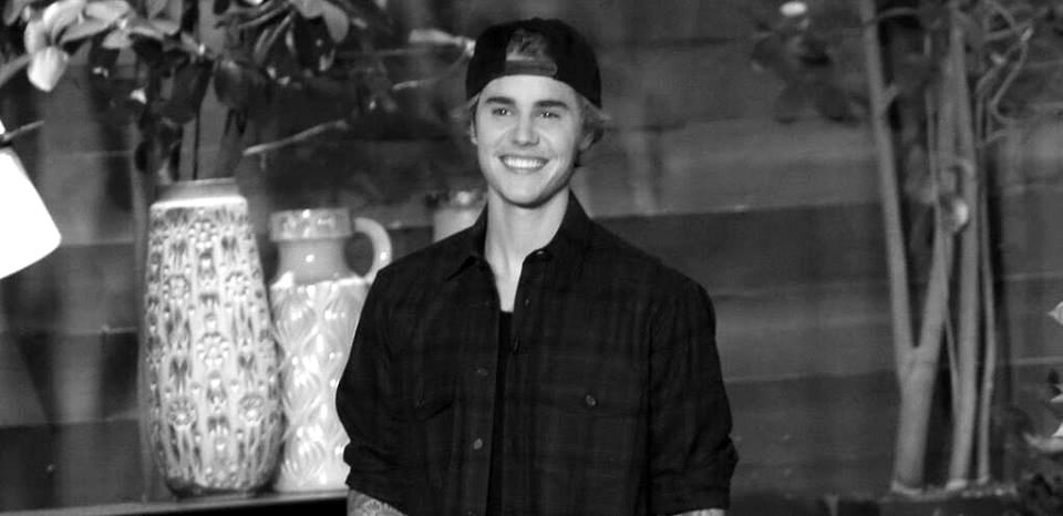 itsflorem's tweet image. #HappyBirthdayJustinBieber el hombre de mi vida! el ayudo a seguir adelante y creer en mi , te amo por encima de todo