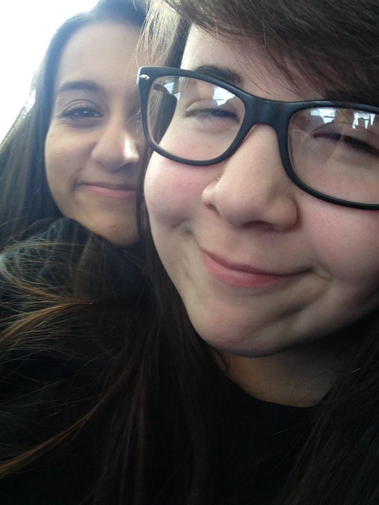I_rest_my_CASE's tweet photo. Weekend well spent with @KowshiKerr πβ€οΈ #CDHS28daysofhappy http://t.co/TACmygRpc3