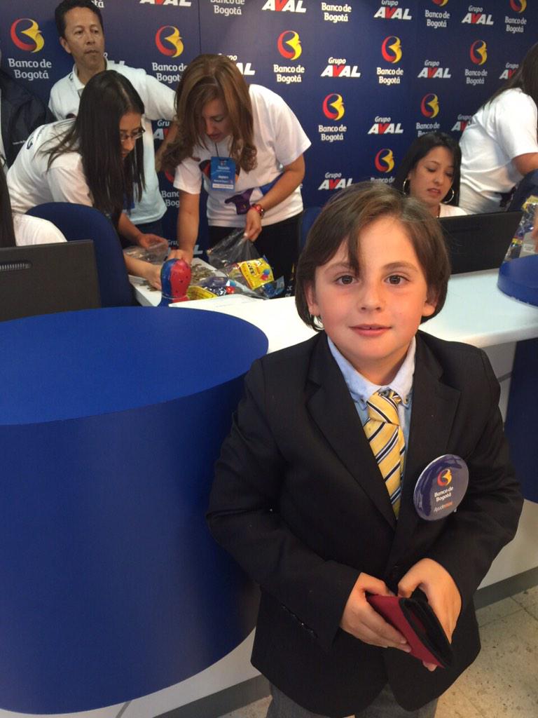 SigIntellectia's tweet photo. Misión cumplida @TeletonColombia ❤️❤️ http://t.co/xoEHWQj7KJ