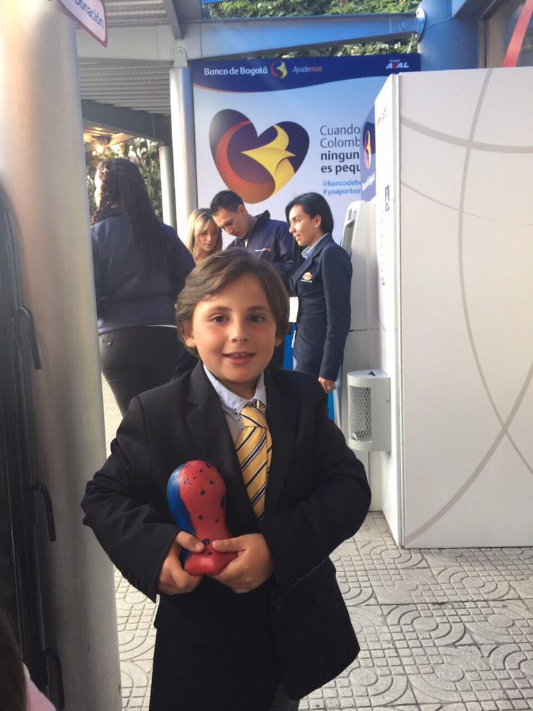 SigIntellectia's tweet photo. Misión cumplida @TeletonColombia ❤️❤️ http://t.co/xoEHWQj7KJ