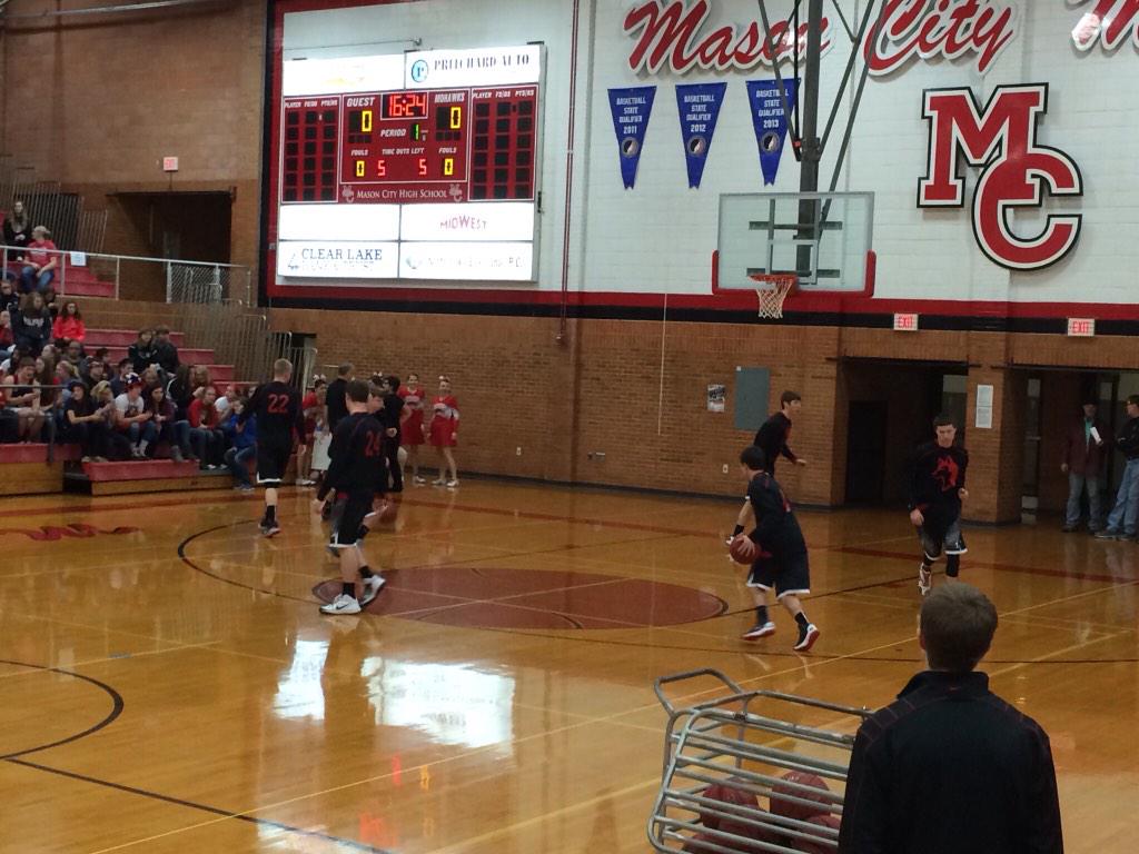 NPHuskies's tweet photo. NP @HUSKYBBB tips off in substate final in 15 min! If u can't make it, listen on KWAY 99.3! #family #punchticket http://t.co/5TK8H9ofo8