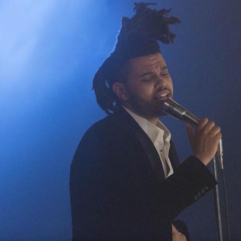 RepublicRecords's tweet photo. Tune in to @CarsonDaly for  #CarsonsPick @theweeknd's #EarnedIt as #DalyDownload! http://t.co/qMxzMxgjC8 http://t.co/0iJfrPgFRW
