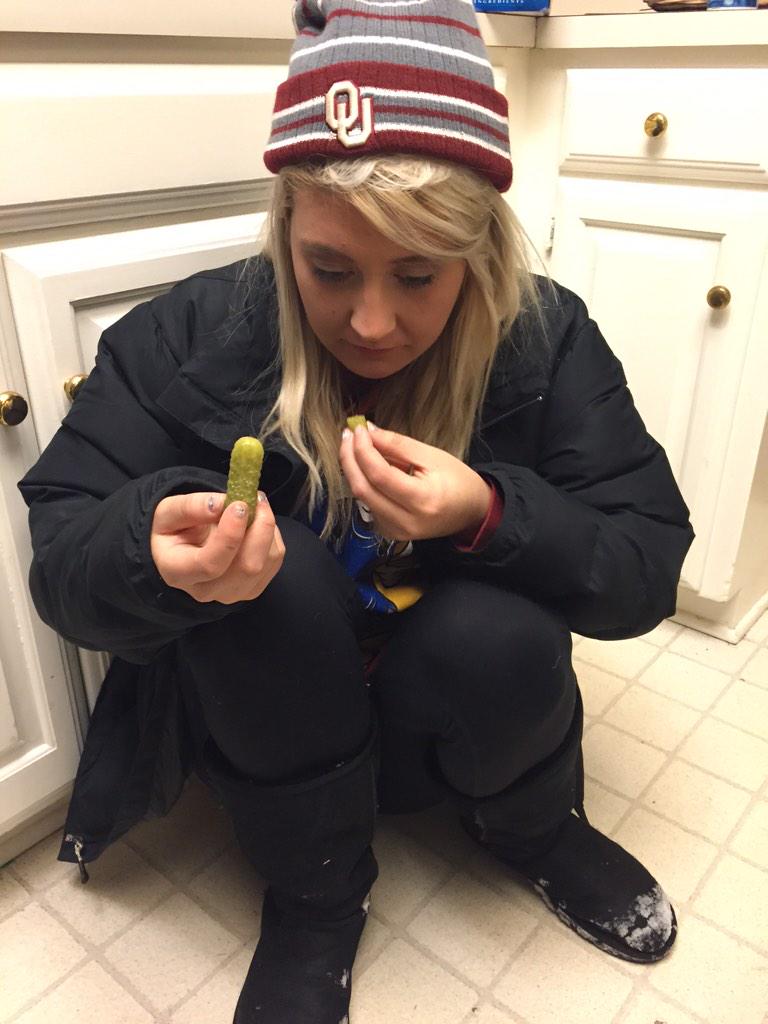 itstaymac's tweet photo. I love pickles!!! http://t.co/z8euOqSHx5