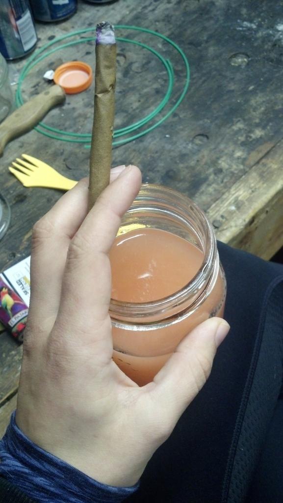 tmo023's tweet image. getting ready for the gym :) #C420 #preworkout