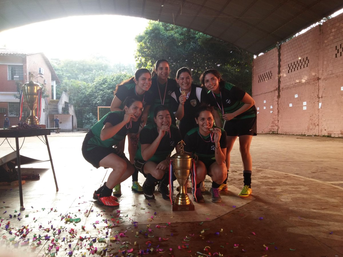 ExaCtnDeportes's tweet photo. ¡SAN CRISTÓBAL y DYNAMO flamantes campeones del #TDVExaCTN2015! Todos los detalles y fotos: https://t.co/LlvLquejkV http://t.co/g0fkeloIPP