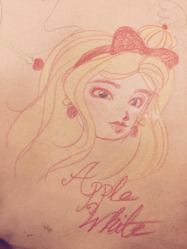 Went to a potluck 2nite that had paper &amp; crayons on the tables. #had2draw <a href="/EverAfterHighUS/">Ever After High™</a> #AppleWhite <a href="/Mattel/">MATTEL</a>