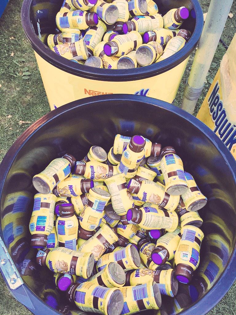 geronimocramos's tweet photo. So much free chocolate milk. @NestleNesquik #kxscfest http://t.co/y0Ro95RYmR