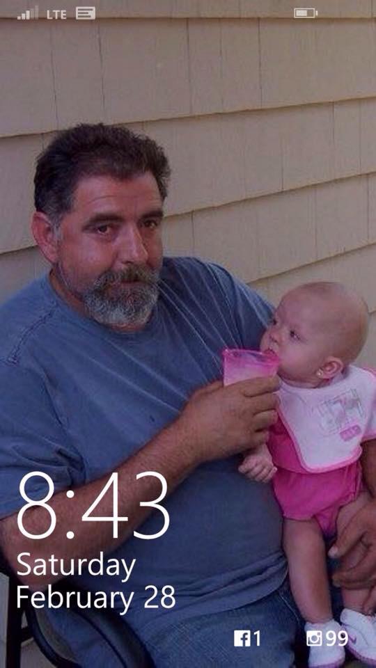 SavvySavingCoup's tweet photo. Love that I can easily customize my #LumiaSwitch so I easily. I miss my dad dearly. #LumiaSponsored #TeamBloggyBuzz http://t.co/eM9dzTSr8Q
