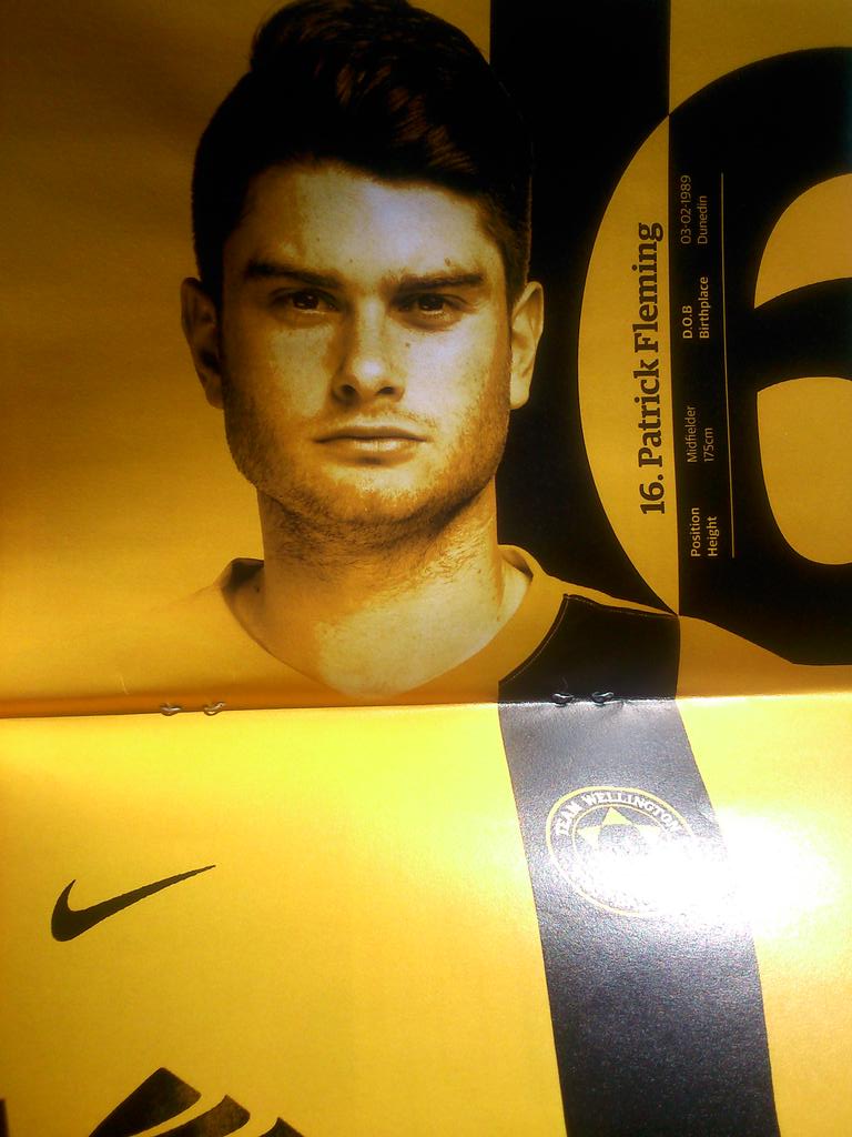 TeamWelly's tweet photo. Today's centrefold is @flemnz9 #Ladieslookout #TWvWS http://t.co/QnfxbHEOYi