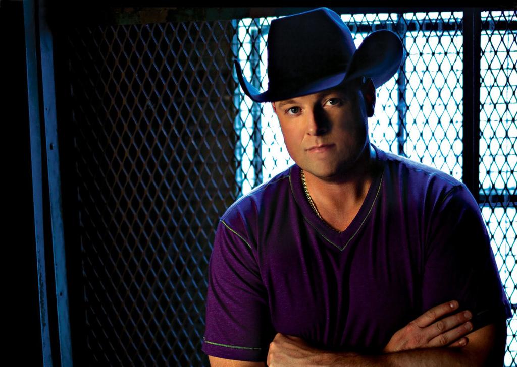 SoundCheckBlg's tweet photo. Who is going to see @gordbamford on his mini run through #ONT with @BoomChuckaBoys ? #CountryJunkie #GroovinWithYou http://t.co/teoZDc2M0V