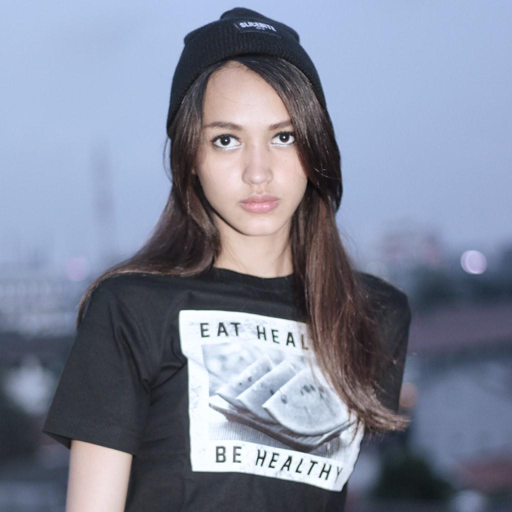 Eat healthy Be healthy! Good Morning! 🍋🍊🍉

#newcollection2015 #slicebite