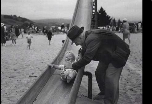 AntrpcAl's tweet photo. "Los abuelos deberían ser eternos." http://t.co/67a4spOzPJ