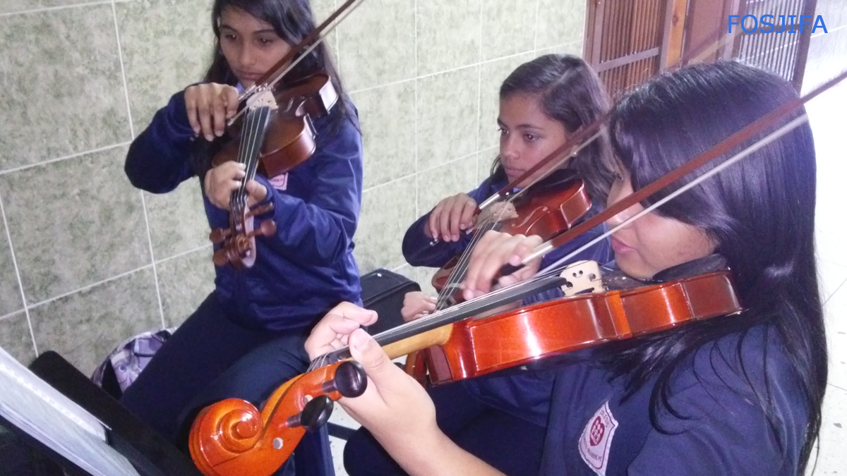 🎼 Taller de la cátedra de viola de Fe y Alegría con Aleluya de Häendel #ElSistemaCumple40 <a href="/elsistema/">El Sistema</a> 📷 #Mérida 🎻