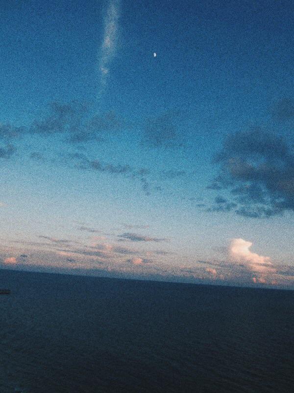 WayRae's tweet image. #VSCO