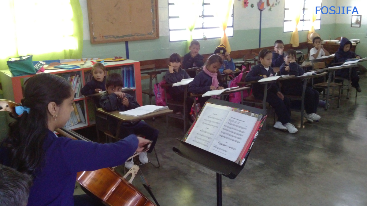 🎼 Violoncello solista de Fe y Alegría, interpretando Suzuki Cello School #ElSistemaCumple40 <a href="/elsistema/">El Sistema</a> 📷 #Mérida 🎻