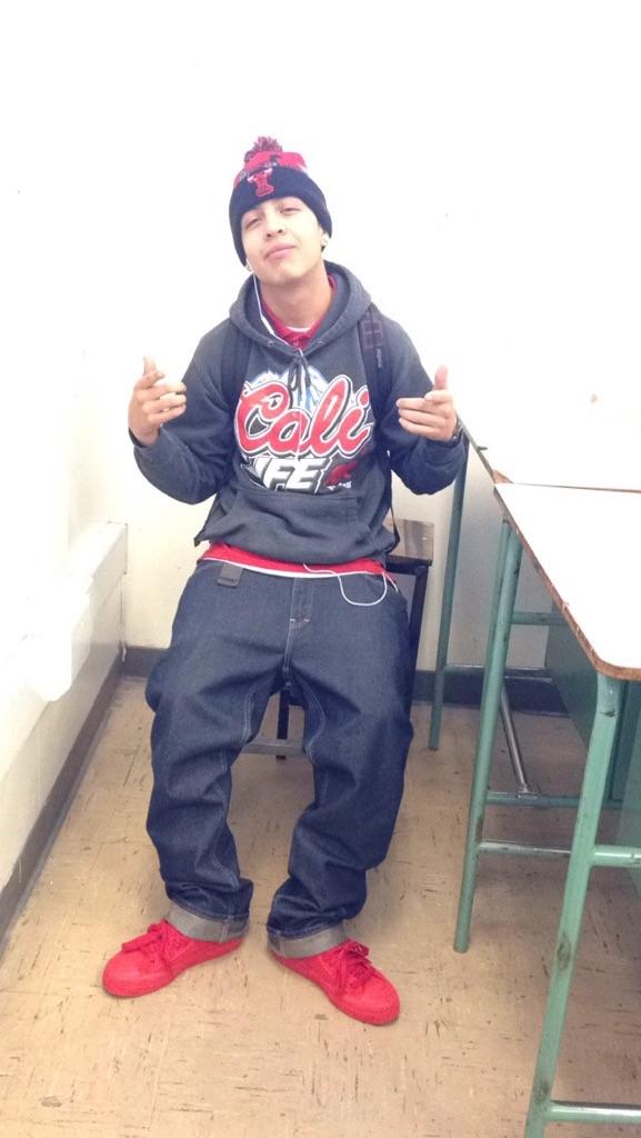 HAdams3825's tweet photo. School flow http://t.co/K5dEykfnMI