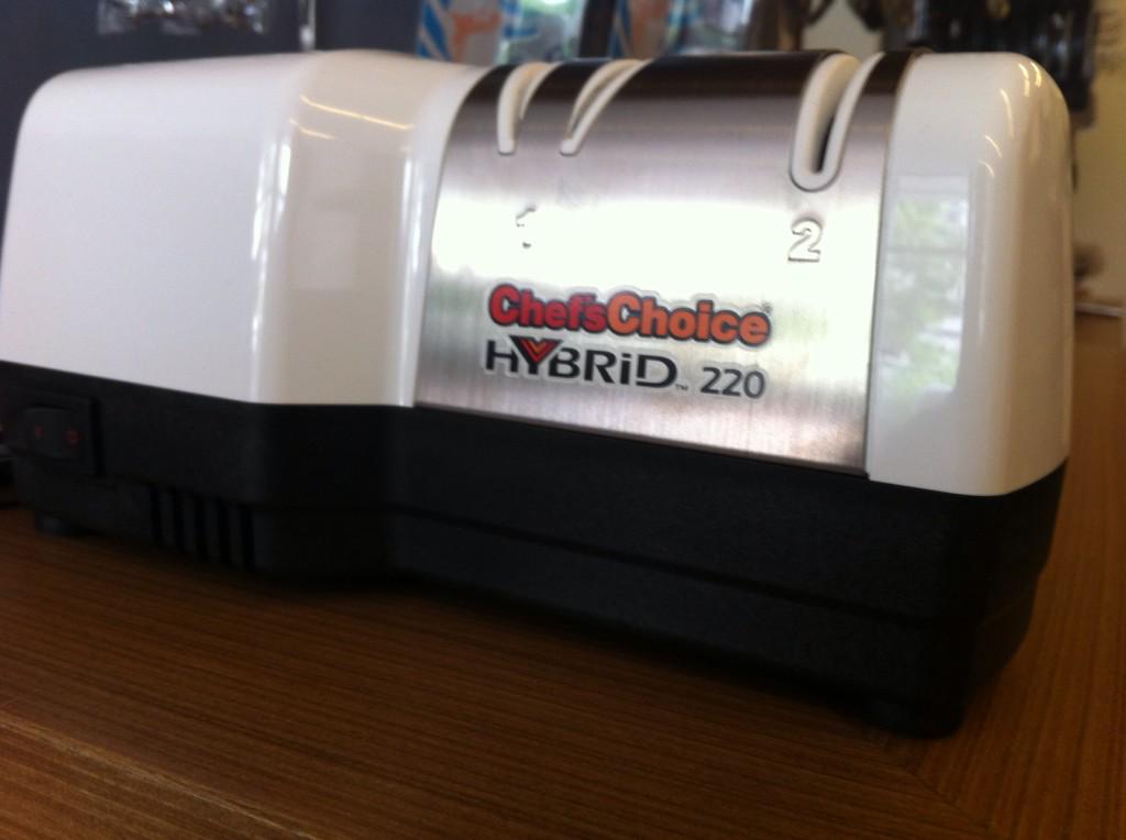 indonesiahoreca's tweet photo. Sharpener for all edges knives http://t.co/5cU6oXHUJ9