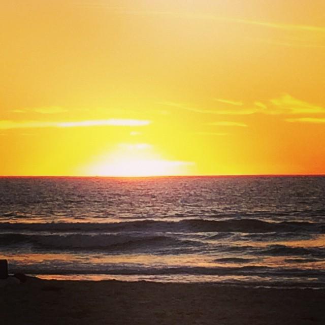 TravelDealsInt's tweet image. Worlds Cheapest Flights: bit.ly/Cheap_Flights_… #tbt
#missingcali #sunset #beachlife #journey #travel #love #moti…