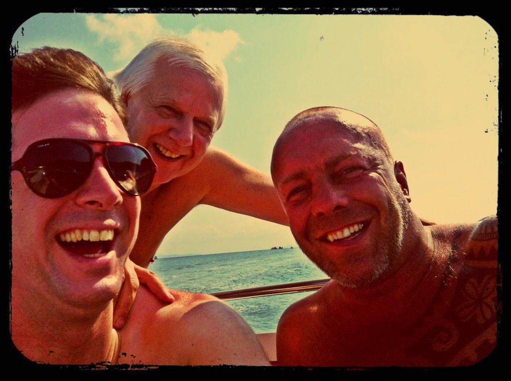 2 years without <a href="/diamonddekkers/">Ramon Dekkers Memory</a> LEGEND OF #muaythai FRIEND, #fighter #idol <a href="/niekyholzken/">Nieky Holzken 🇳🇱</a> <a href="/semmyschilt/">Semmy Schilt</a> <a href="/gokhantherebel/">Gökhan Saki</a>