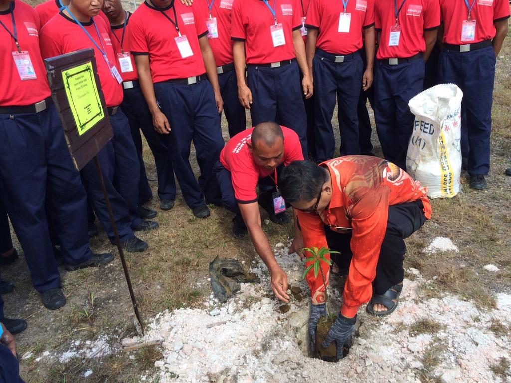 CCRCGambang's tweet photo. Antara aktiviti sepanjang SAMBUTAN HARI ANTIDADAH PUSPEN GAMBANG 
~25 Feb - 27 Feb 2015~
@KPAADK @azmimus68 http://t.co/3LjE8fIUlP