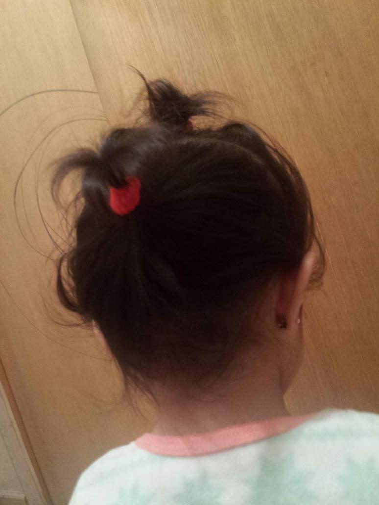 IMBACKHANDSLICE's tweet image. Can my sister be Zayn yet? @zaynmalik @onedirection #OneDirection #1DFandom