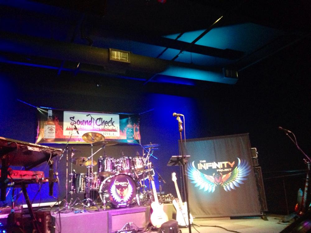 DigitizedDan's tweet image. @ Sound Check Bar &amp;amp; Grill! See u at 7:30 pm. #seattle #journeytributeband #rockband