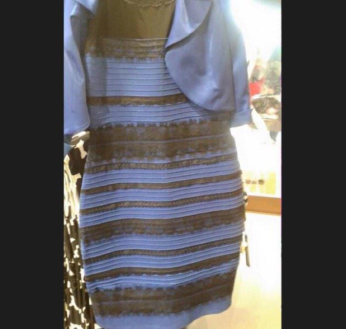 CsiErika's tweet photo. Ok! Este vestido está rompiendo internet.
FAV si lo ves Azul y Negro
RT si lo ves Blanco y Dorado 
De q color lo ven? http://t.co/fLizYdYmGZ