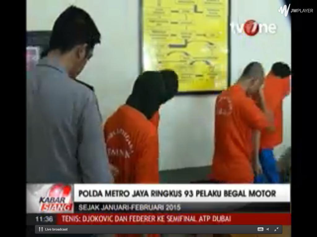 Begal Makin Mengganas saksikan Kabar Siang Saat Ini  bit.ly/16JsG7t