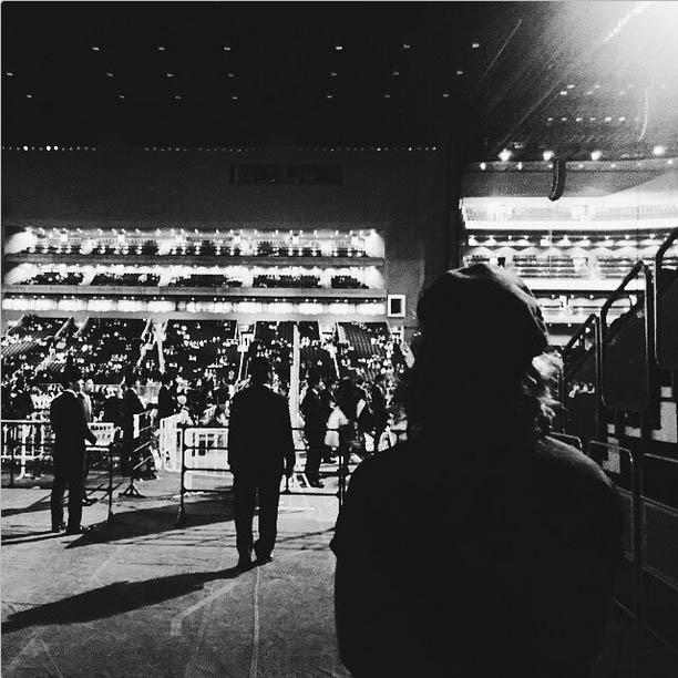 onedirection's tweet image. Hello Tokyo! (via @Harry_Styles)