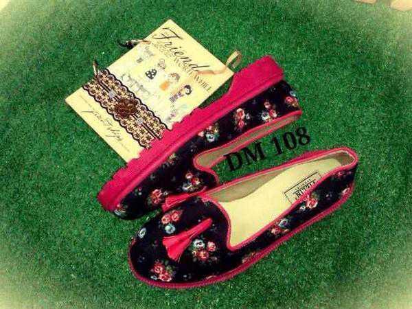DOCMART DM 108 SIZE 36-40 110RB AMBIL MIN 3PC <a href="/105RB/">hebiichigo/sss</a> #CARIPRODUK #CUMIKLAN @ohcumiklan
