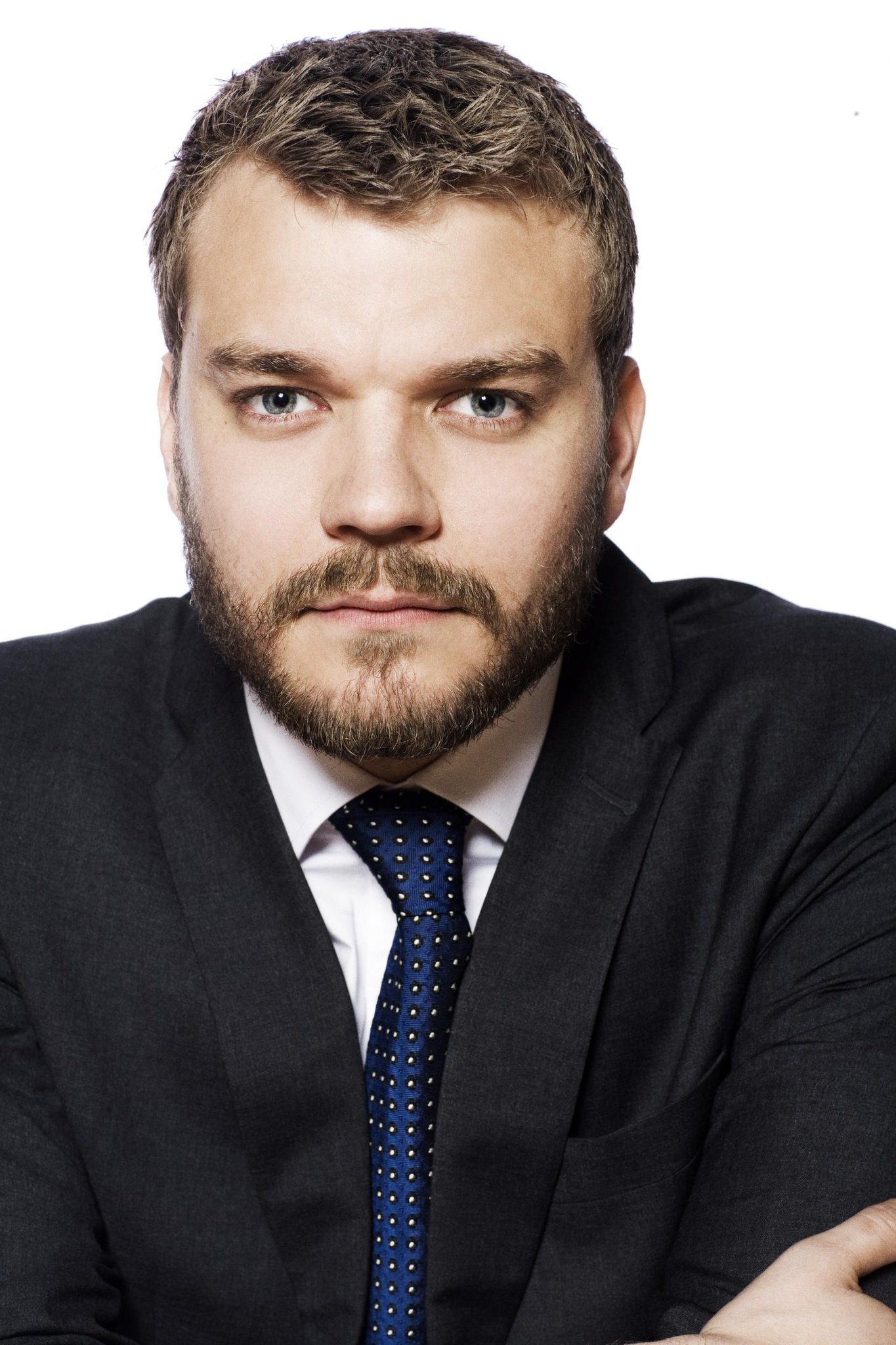 O Xrhsths Superdramatv Sto Twitter ハッピーバースデー 今日は のカスパー ピルウ アスベック 33歳の誕生日 コペンハーゲン シーズン2も折り返し地点 今週より後半戦に突入 Http T Co 87hok23spa Borgenjp Http T Co Pa9cdqzi6c