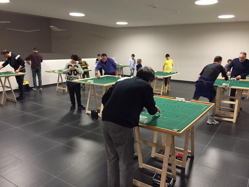 TrentoSubbuteo's tweet photo. Oggi dalle 17.00 alle 20.00 appuntamento col Subbuteo presso la palestra #Sanbapolis di #Trento info: 340 3175508 http://t.co/GqrsHx57kk