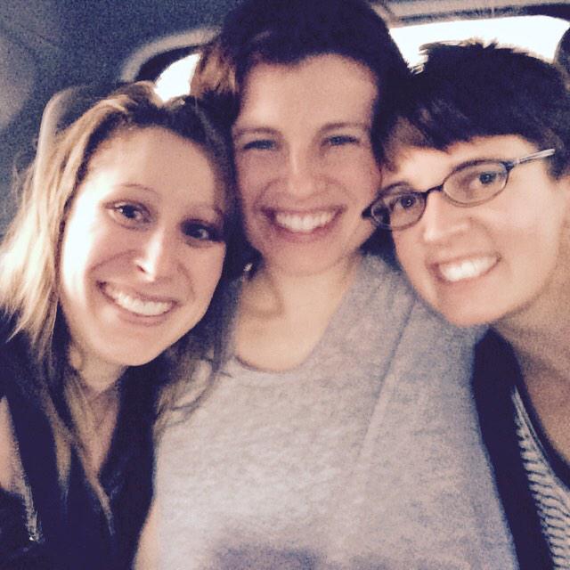 RhinosCrash's tweet photo. Ladies of #MOUSEdad #48Filma http://t.co/9wJToY2Opo