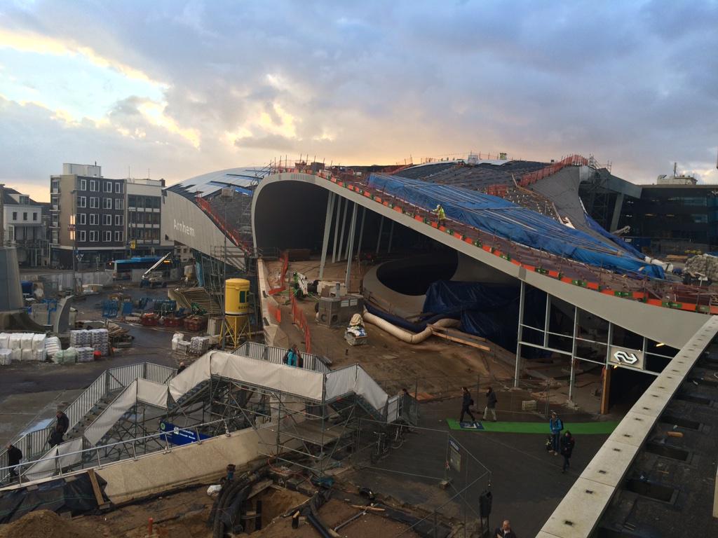 #OVTerminal <a href="/rnhemcentraal/">Arnhem Centraal</a> krijgt steeds meer gestalte