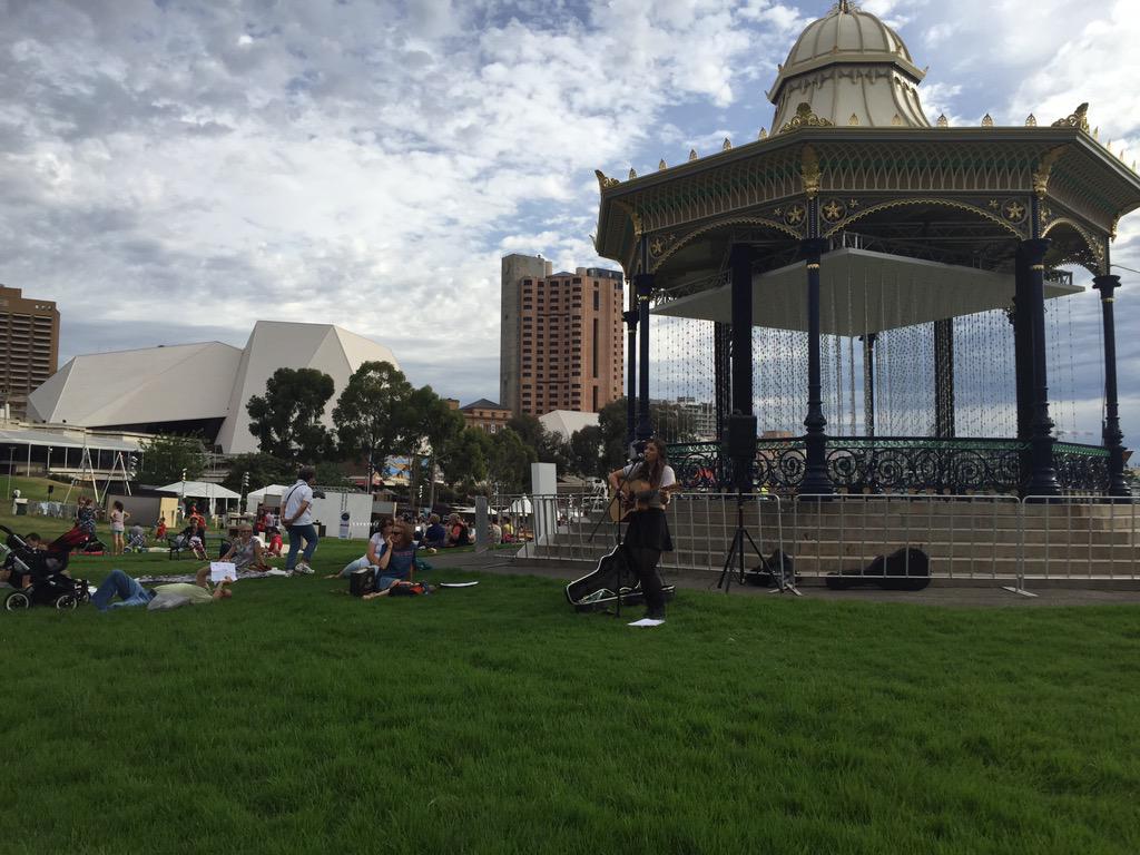 Head to rotunda to hear <a href="/PaigeCourt/">Paige Renee Court</a> now
