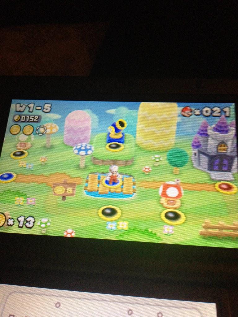 Amanda11jade's tweet photo. #newnintendods #originalgamer #marioluigi http://t.co/GQH9z3nbRl