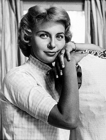 Happy Birthday Joanne Woodward! I was named after her! Now go watch From The Terrace. You\re welcome. 