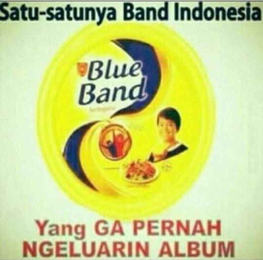 tripleK31's tweet photo. Blue band :3 -rf http://t.co/Nw7FJ7Q7K9