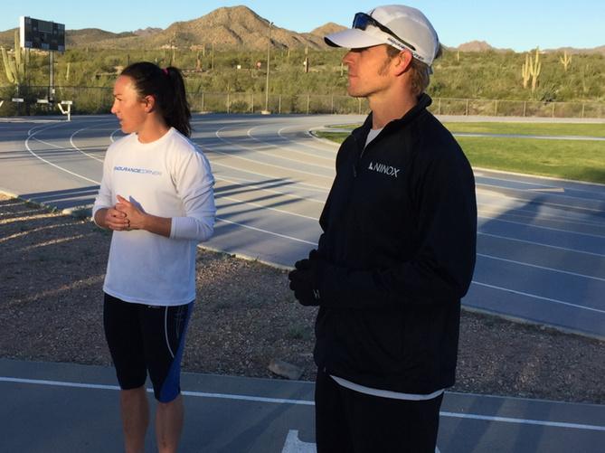 fewoman's tweet photo. Track workout led by @chychota @justindaerr @EnduranceCorner #ECTuscon http://t.co/PJPXbN6keU