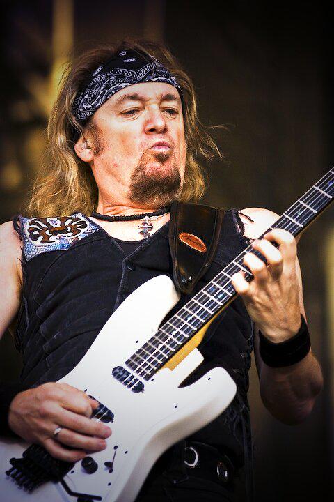 Happy Birthday to Adrian Smith from Iron Maiden !  \\m/ 