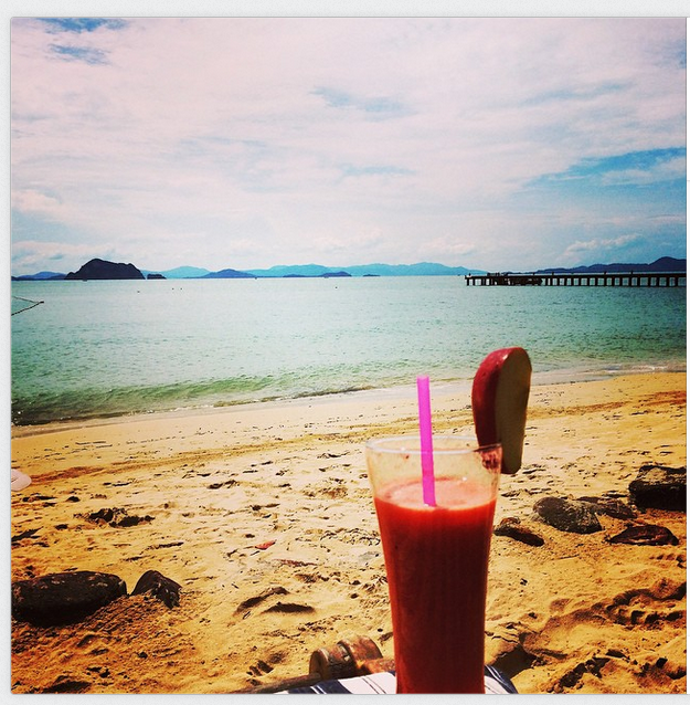 ¿Ganas de #verano? ¡yo tengo muchas! #tailandia #paraiso #viajar #vivir #travel #holidayguru <a href="/holidayguru_es/">Holidayguru.es</a>