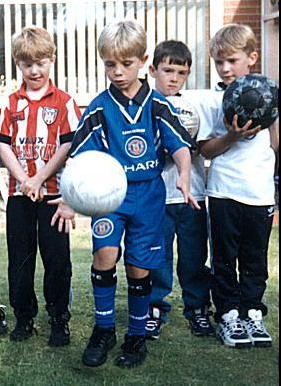 FootballFunnys tweet picture