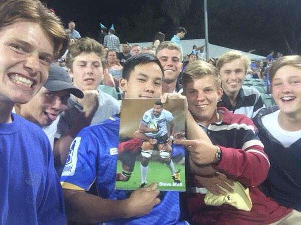 nguyeah's tweet photo. Watching carpet bee ha ha (rugby) with my friends @TimRule1 @jack1bromley @haydenstockley @danielmoore122 #seaofblue http://t.co/V1xPbamdwF